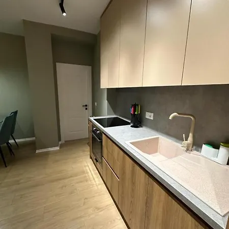 Luxury - Rruga Elbasanit