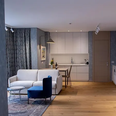 Luxury - Rruga Elbasanit *